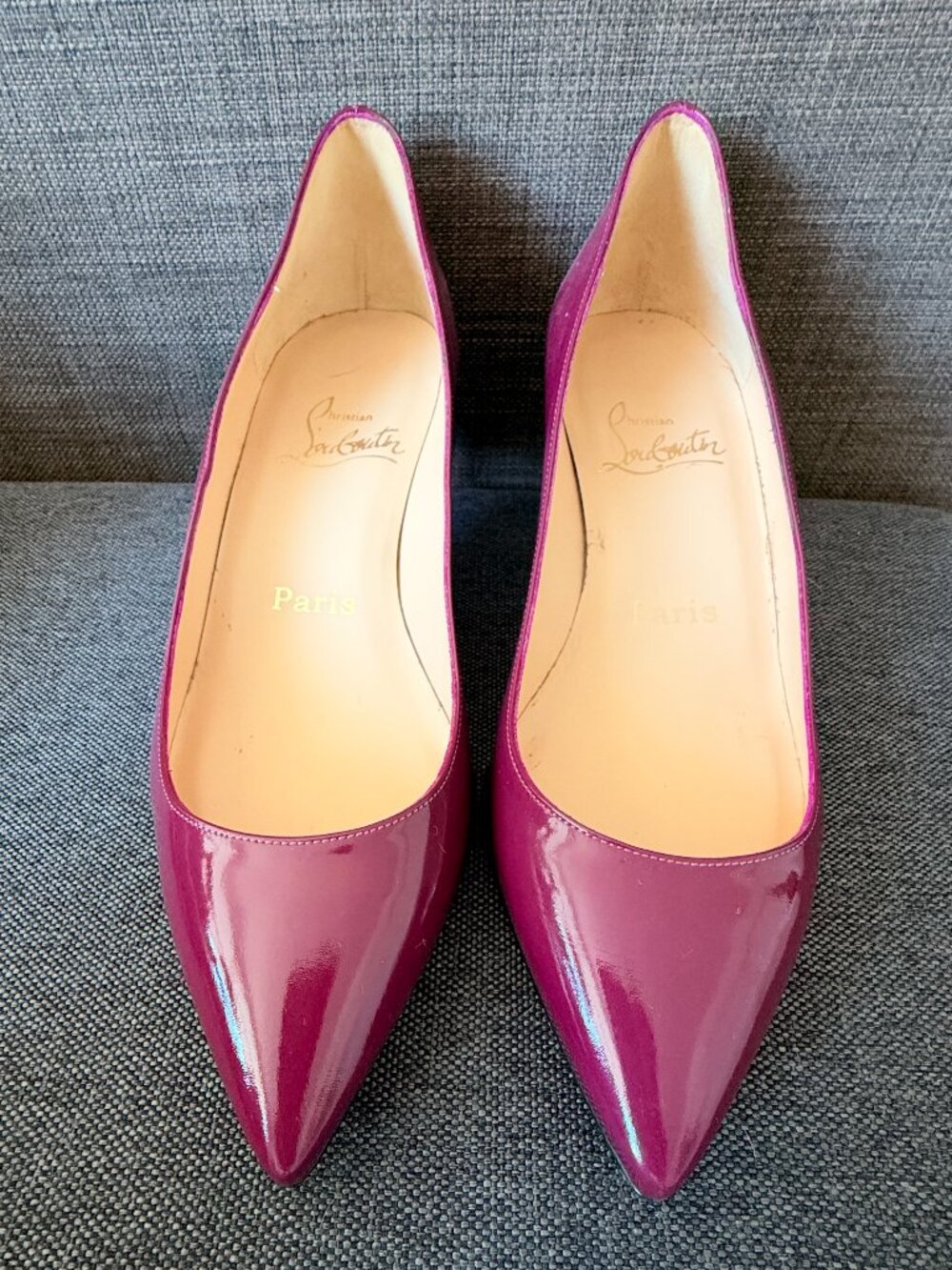 Christian Louboutin Plum Patent Leather Pointed Toe Kitten Heels Size 36 NEW